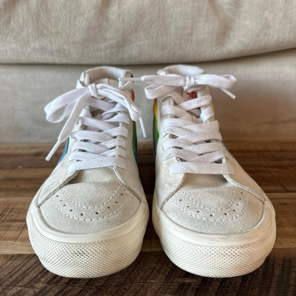Vans Sk8-Hi High Top Rainbow Pride Skater Sneakers, Size 7W / 5.5M - Picture 2 of 5